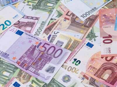 EUR/USD, currency, Forex. EUR/USD растет на фоне объединения усилий центральных банков