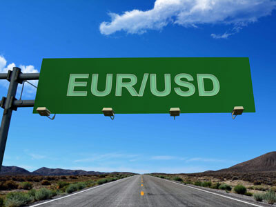 Прогноз по EUR/USD: цена колеблется около 1,061 на фоне роста розничных продаж в США