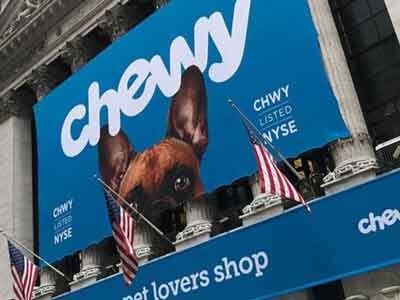 Chewy: a favorite online store of pet products