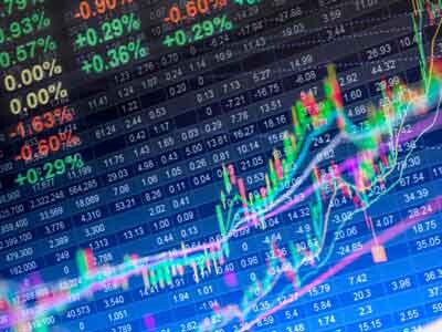 Bitcoin/USD, cryptocurrency, Brent Crude Oil, commodities, Gold, mineral, Сырьевые товары и криптовалюты: нефть не перестанет расти, золото падает, биткоин растет