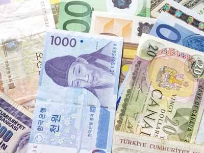 EUR/USD, currency, Brent Crude Oil, commodities, The geopolitical situation continues to be in the spotlight